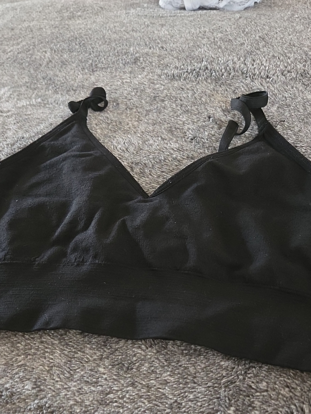 Branwyn Black Wireless Merino Bralette with Adjustable Straps